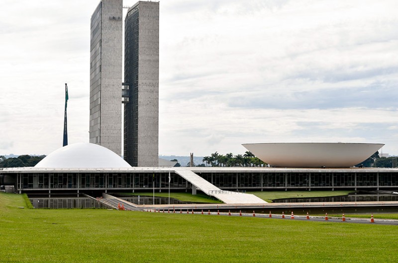 Senado retifica editais do concurso para cargos de consultor e engenheiro do trabalho