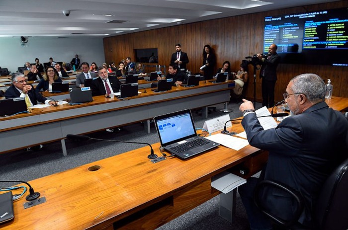 CDH debate violações sofridas por povos tradicionais