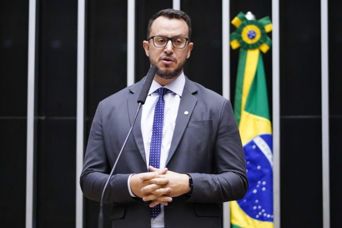 Projeto proíbe extermínio de animais saudáveis por órgãos de controle de zoonoses