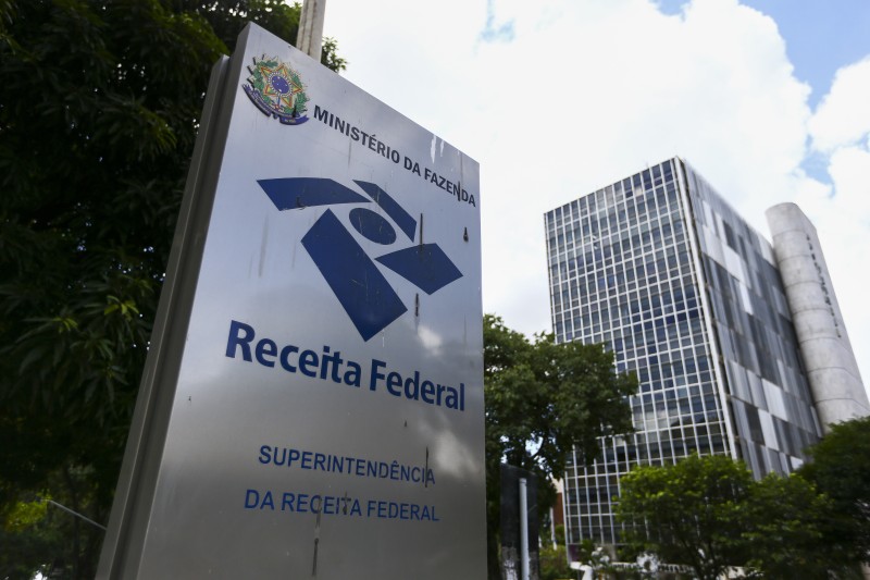 Índice de Confiança Empresarial sobe 2,2 pontos em agosto, diz FGV