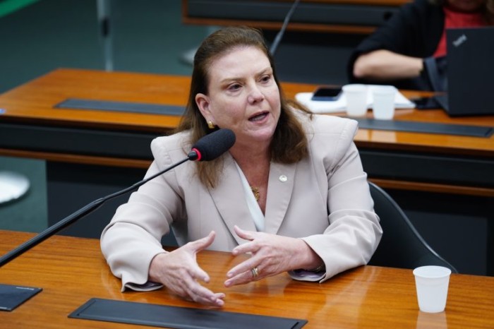 Projeto aumenta prazo para extinção de processos em juizados especiais no caso de morte