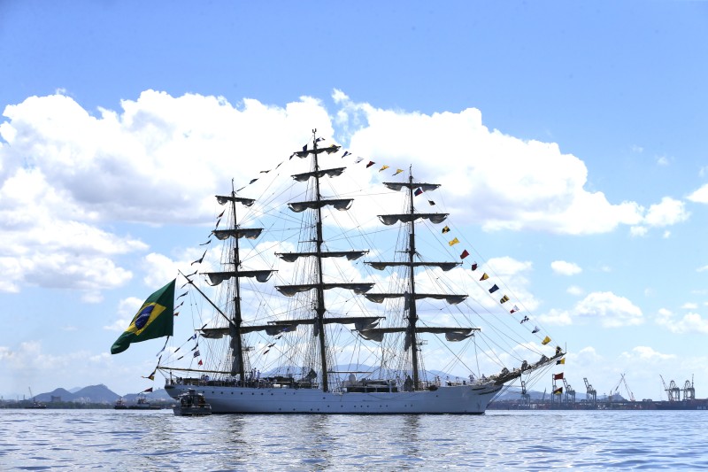 Marinha participa do 7 de Setembro com parada naval no litoral do Rio 