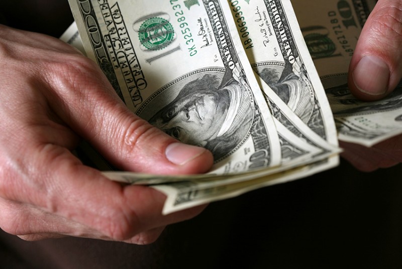 Promulgada lei que eleva contribuição de instituições financeiras