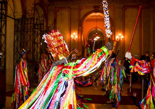 Funarte celebra união Brasil-Portugal com os grupos Caretagem de Paracatu e Caretos de Podence