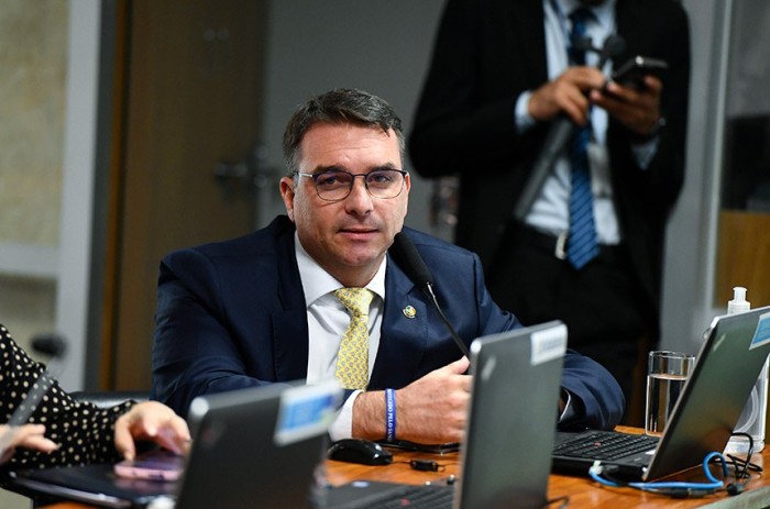 Fim do benefício da saída temporária de presos está na pauta da CSP