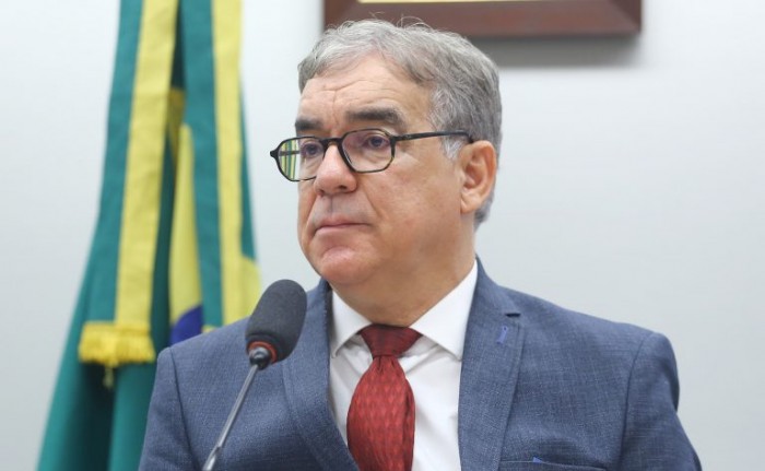 Indústria e varejo querem rever isenção de imposto para compras internacionais até 50 dólares