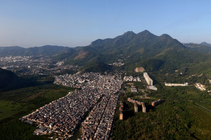 Imensa e desigual, zona oeste é 70% do Rio e tem 41% da população