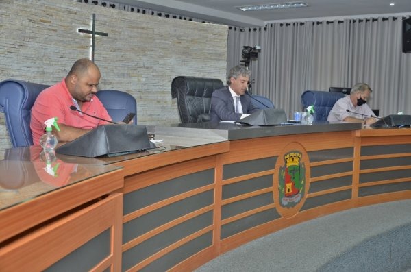 Ex-prefeito foge da CPI e alega compromisso assumido antes da convocação; Guilherme tem medo?
