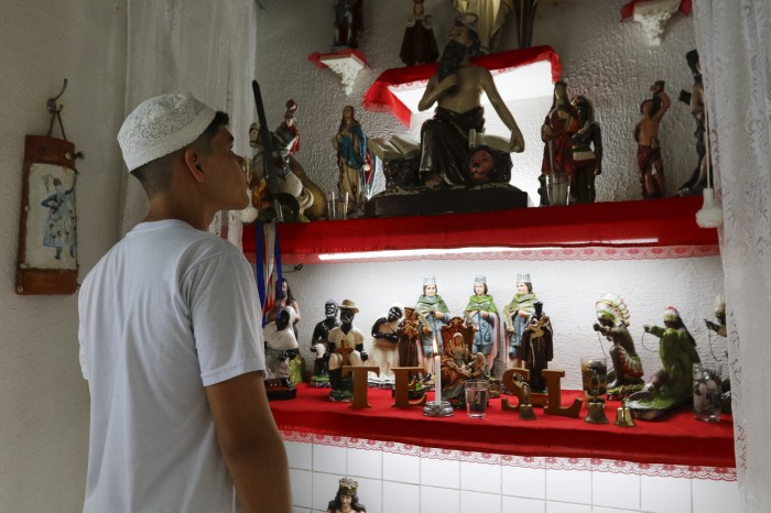 Umbanda completa 115 anos em meio à intolerância religiosa