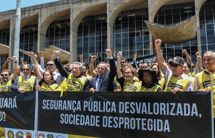 Policiais federais fazem mobilização por reestruturação de carreiras