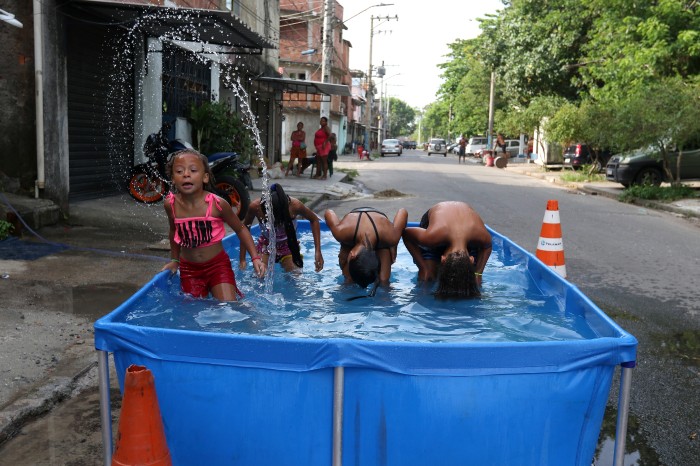 Rio tem calor recorde e sensação térmica beira os 60°C nesta sexta