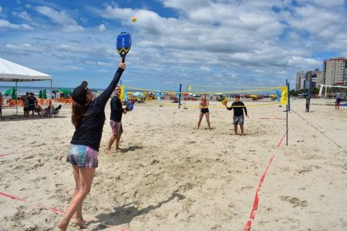 Governo de SP leva esporte para o litoral paulista com o Circuito Pé na Areia