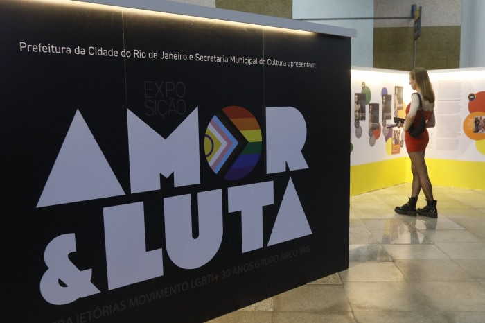 Amor e luta: exposição no Rio conta trajetória do movimento LGBTI+