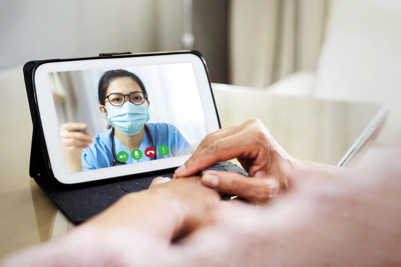 Telemedicina chegou com a pandemia e veio para ficar, indica estudo