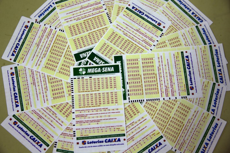 Mega-Sena acumula; próximo concurso deve pagar R$ 65 milhões