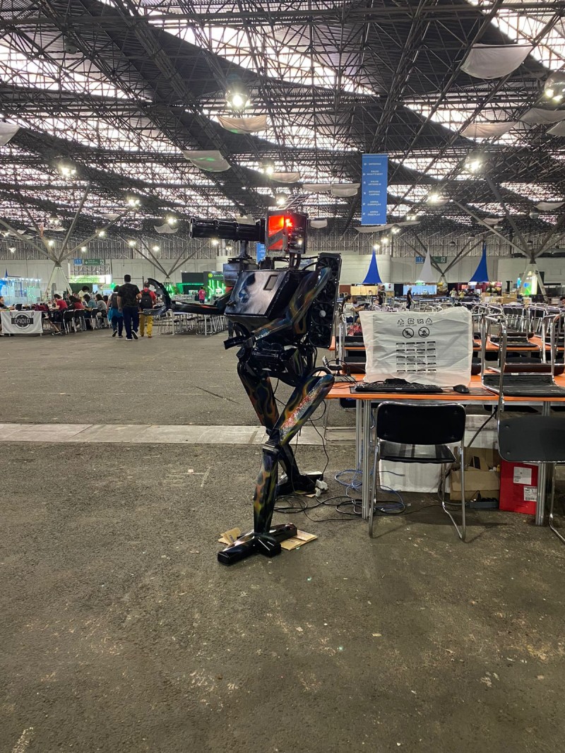 Área gratuita da Campus Party atrai crianças e adolescentes