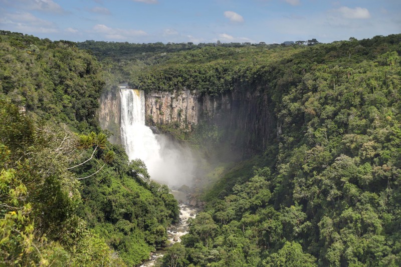 Com novo serviço autônomo, Paraná quer fomentar destinos turísticos do Estado