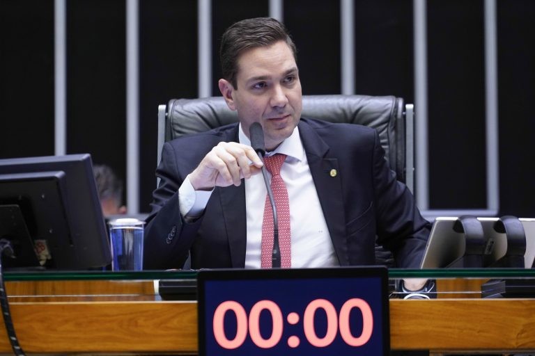 Comissão aprova projeto que agiliza repasse de verbas federais para ações de resposta a desastres