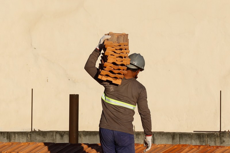 Inflação da construção sobe 0,27% em dezembro e 9,40% no ano