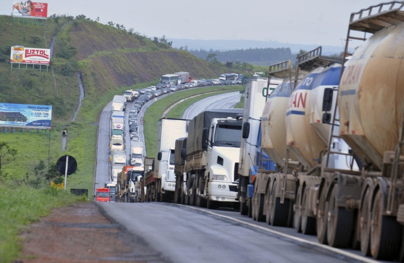 Decreto regulamenta documento eletrônico de transporte de cargas