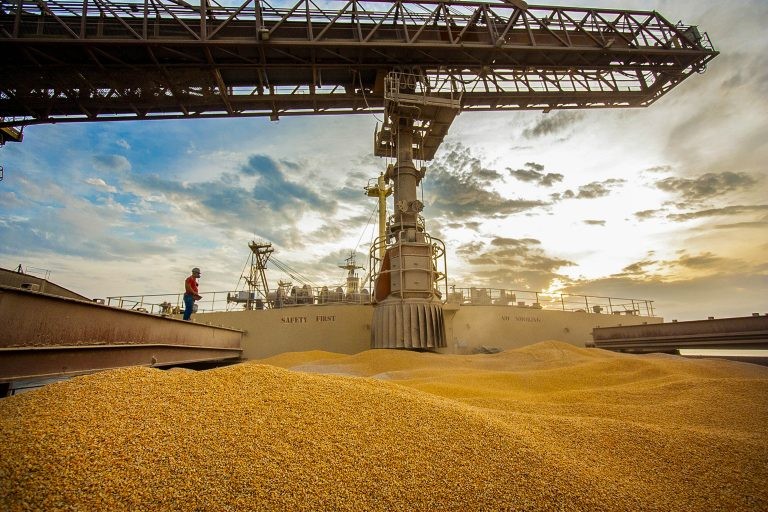 Projeto aprova acordo de cooperação econômica entre Brasil e Catar
