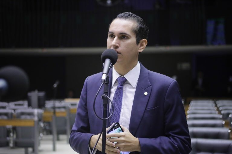 Projeto garante energia fotovoltaica para famílias que recebem o BPC