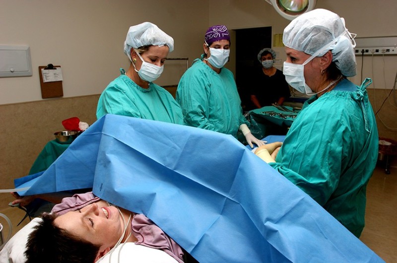 Entra em vigor lei que dispensa aval do cônjuge em procedimentos de esterilização