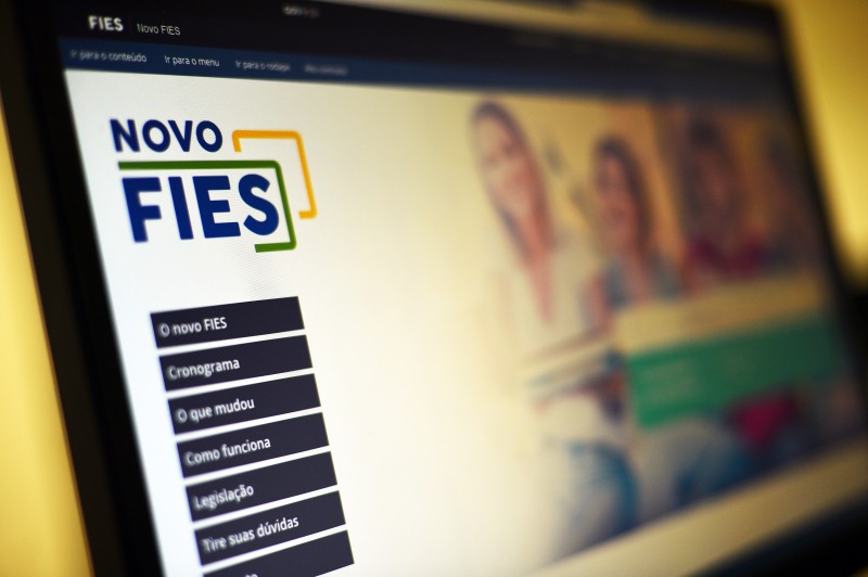 Fies: termina hoje prazo para pré-selecionados comprovarem informações