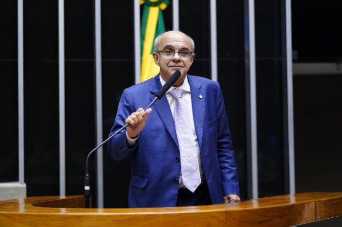 Proposta prevê acesso de candidato a síndico às informações de contato dos proprietários dos imóveis