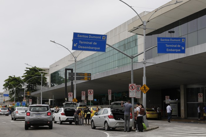 Governo federal vai limitar capacidade do aeroporto Santos Dumont